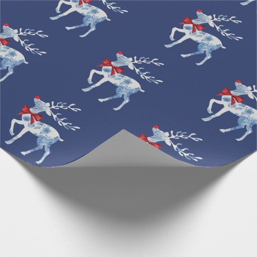 Blauw en wit kerstpapier met rudolf cadeaupapier (Hoek)