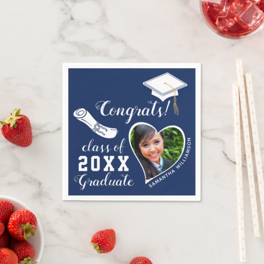 Blauw en Wit Klasse van 2025 Afstudeerder Foto Afs Servet (Insitu)