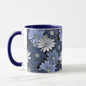 Blauw en wit madeliefjes patroon mok (Links)