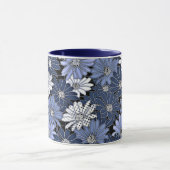 Blauw en wit madeliefjes patroon mok (Midden)