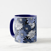 Blauw en wit madeliefjes patroon mok (Voorkant links)