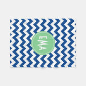 Blauw en wit monogram Chevron Geometric Pattern Fleece Deken (Voorkant (Horizontaal))