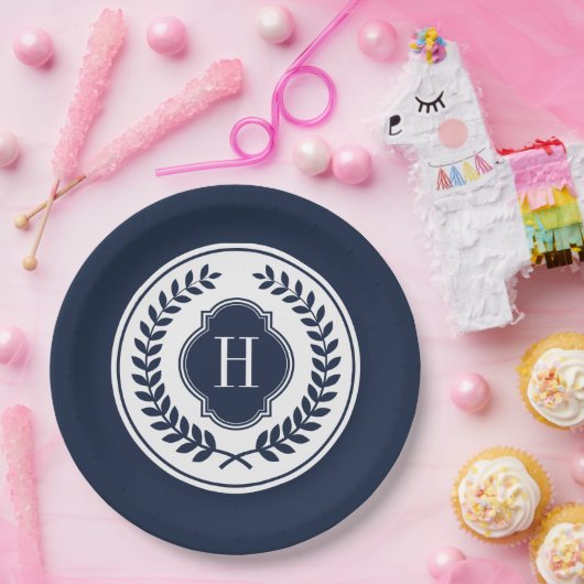 Blauw en wit Monogramed Wreath Crest Papieren Bordje (Feest)
