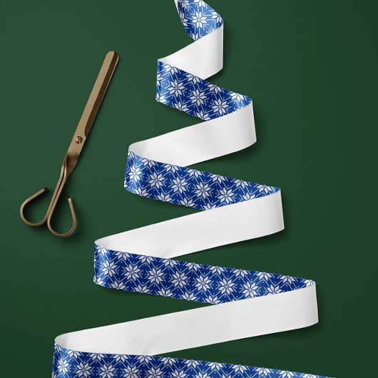 Blauw en Wit Noords Sneeuwvlokpatroon Satijnen Lint