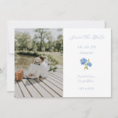 Blauw en wit paar foto Floral Hydrangea Save The Date (Voorkant)