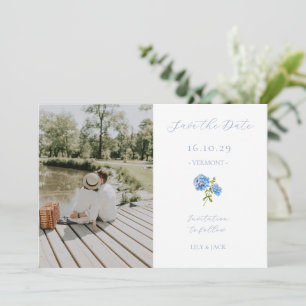 Blauw en wit paar foto Floral Hydrangea Save The Date
