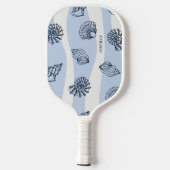Blauw en Wit Seashell Patroon Modern Monogram Pickleball Paddle (Achterkant)