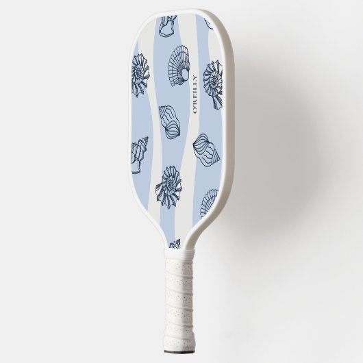 Blauw en Wit Seashell Patroon Modern Monogram Pickleball Paddle (Links)