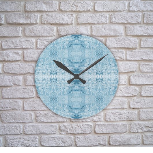 Blauw en wit veerpatroon ronde klok