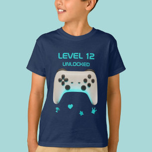 Blauw en Wit Videogame Controller op Donkerblauw T-shirt