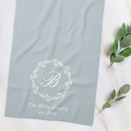 Blauw en wit winterkrans familienaam monogram theedoek