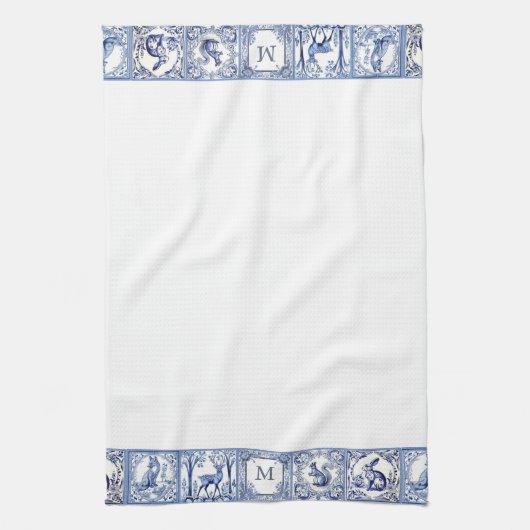 Blauw en Wit Woodland Tegels Custom Monogram Theedoek (Verticaal)