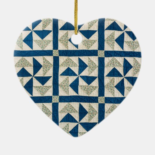 Blauw- en witpinwielpatroonpatchwerkquilt keramisch ornament (Achterkant)