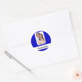 Blauw en witte aangepaste foto ronde sticker (Envelop)