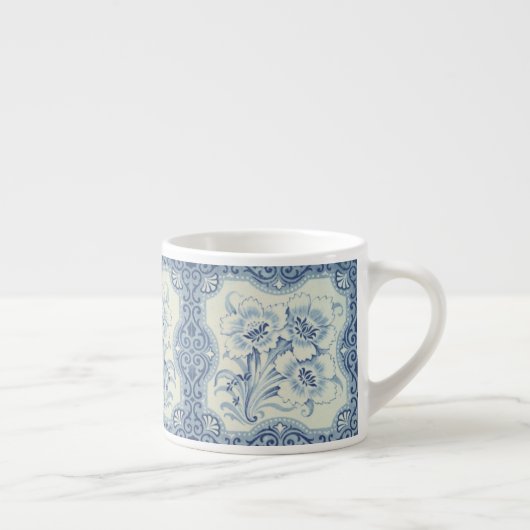 Blauw- en witte Floral Victoriaans Majolica Antiek Espresso Kop (Rechts)