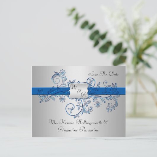 Blauw en Zilver Monogram Bloemen Wervelingen Save  Aankondigingskaart (Staand voorkant)