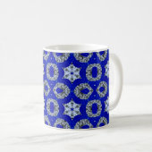 blauw en zilver psychedelisch patroon koffiemok (Voorkant rechts)