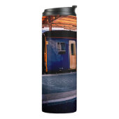 Blauw en zilver thermosbeker (Gedraaid links)