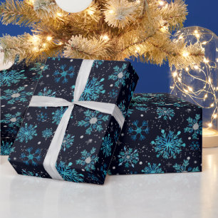 Blauw en zilver winter sneeuwvlokken patroon cadeaupapier
