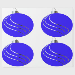 Blauw en zilveren kerstboompjes voor het ompakken cadeaupapier