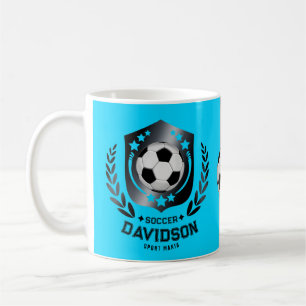 Blauw en zwart gepersonaliseerd voetbal met aangep koffiemok