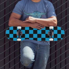 Blauw en zwart geruit motief persoonlijk skateboard