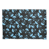 Blauw en Zwart Herhalend Motief | Schedelpatroon Kussensloop (Voorkant)