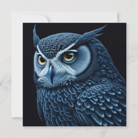 Blauw en Zwarte Serieuze Uil (Voorkant)