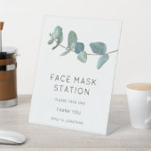 Blauw Eucalyptus Bladeren Mondmasker Station Reclamebord Met Voetstuk (Insitu)