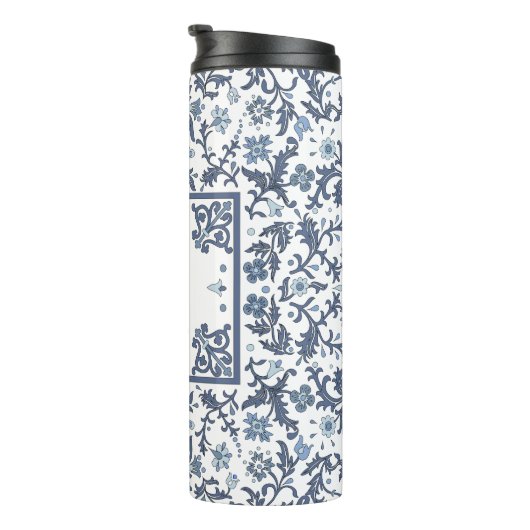 Blauw Fancy Bloemen Grafisch Patroon Gepersonalise Thermosbeker (Geroteerd rechts)