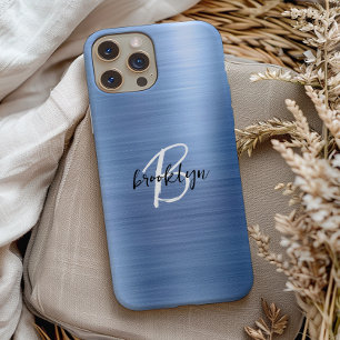 Blauw Geborsteld Metaal Zwart Wit Schrift Monogram iPhone 15 Case