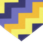 Blauw Geel Gouden Chevrons Groot Tafelkleed (Gekanteld)