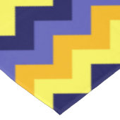Blauw Geel Gouden Chevrons Medium Tafelkleed (Gekanteld)