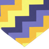 Blauw Geel Gouden Chevrons Medium Tafelloper (Hoek)