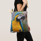 Blauw-gele Ara All Over Print Tas (Dichtbij)