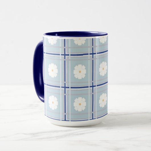 Blauw geruit madeliefjespatroon mok (Voorkant links)