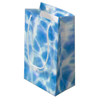 Blauw gespikkeld water klein cadeauzakje