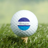 Blauw gestreepte achternaam naam op maat golfballen (Insitu Shirt)