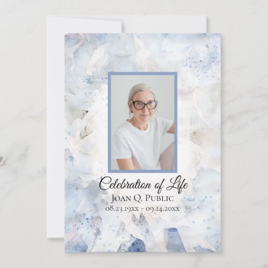 Blauw getinte anjer viering van het leven begrafen kaart (Voorkant)