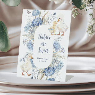 Blauw Gingham Dwaze Gans Bloemen Babies Zijn Lief Reclamebord Met Voetstuk