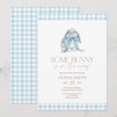 Blauw Gingham Some Bunny Baby Shower Kaart (Voorkant / Achterkant)