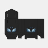 Blauw gloeiende engelenvleugels op zwarte achtergr bedankdoosjes (Uitgevouwen)