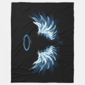 Blauw gloeiende engelenvleugels op zwarte achtergr fleece deken (Voorkant)