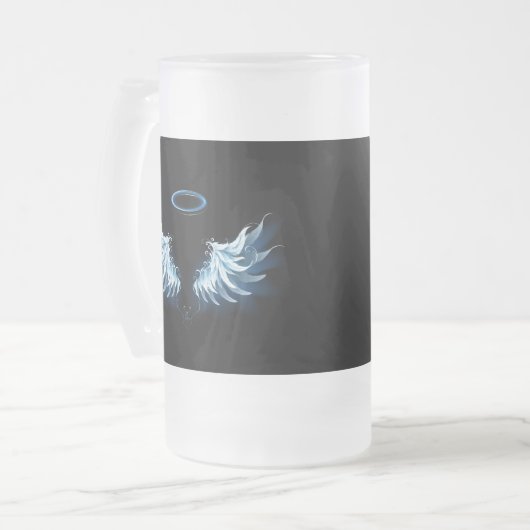 Blauw gloeiende engelenvleugels op zwarte achtergr matglas bierpul (Voorkant links)