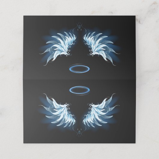 Blauw gloeiende engelenvleugels op zwarte achtergr plaatskaartje (Buitenkant ongevouwen)