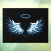 Blauw gloeiende engelenvleugels op zwarte achtergr raamsticker (Vel 3)