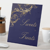  Blauw Goud Damast Sweets Treats Bruiloft Reclamebord Met Voetstuk (Insitu)