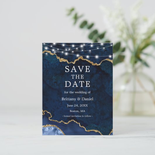 Blauw Goud Marmeren Geode Lichten Sla de datum op Aankondigingskaart (Staand voorkant)