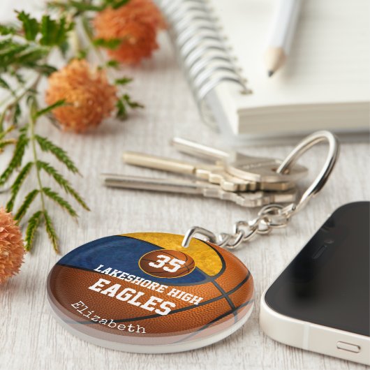 Blauw gouden meisjes basketbal spelen als een meis sleutelhanger (Voorkant Rechts)