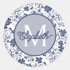 Blauw Grijs en Wit Bloemen Monogram Ronde Sticker